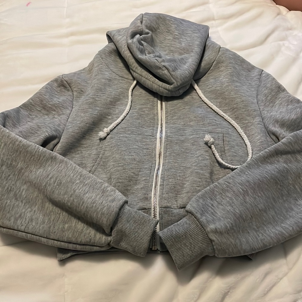 shein grey cropped zip up! size XS!